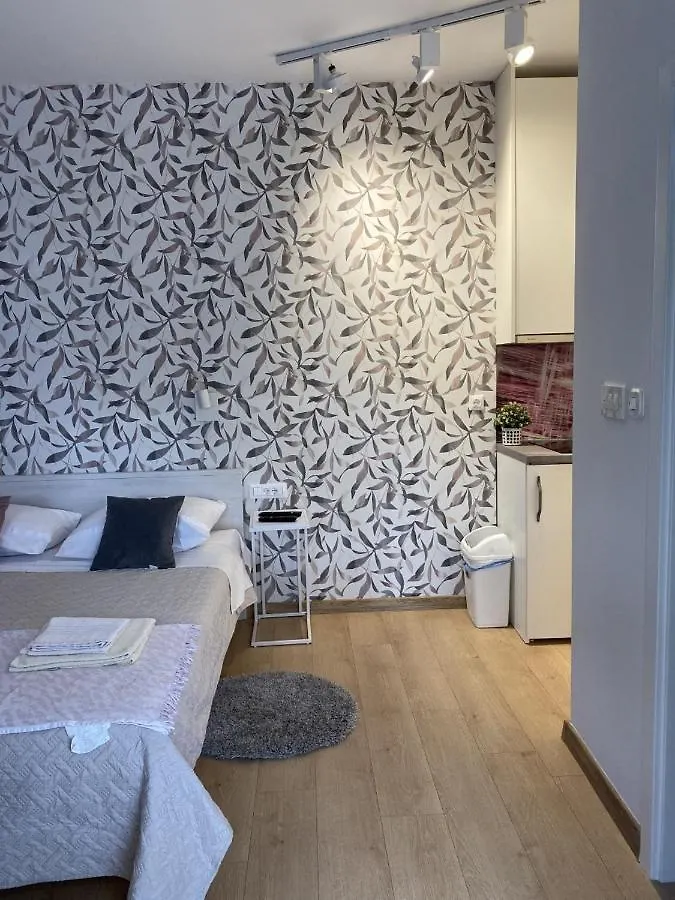 Studio Apartments With Terrace Near Sea - Angela'S Apartments Zadar
