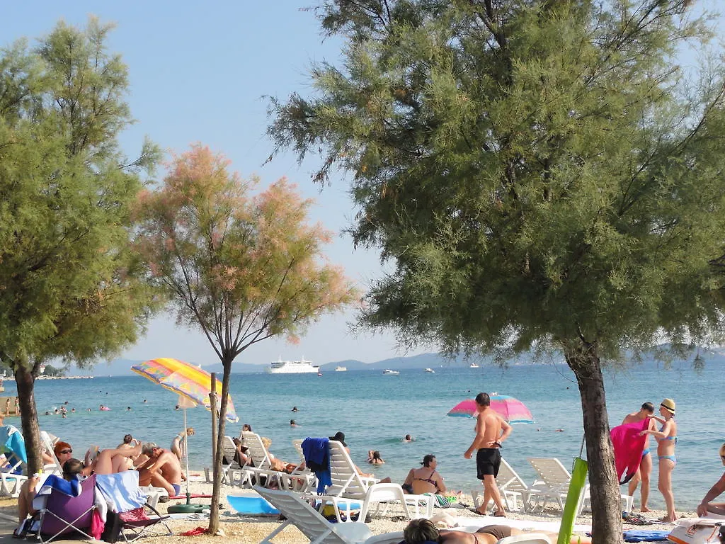 Studio Apartments With Terrace Near Sea - Angela'S Apartments Zadar